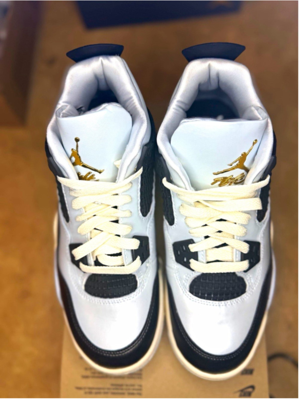 Jordan 4s Retro Platinum Gold Mid Top Lace Up Sneaker White/Black/Gold